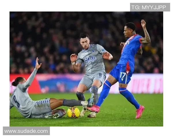 伊基克与埃弗顿精彩对决直播全程回顾及赛后分析